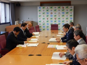 写真:県政要望2