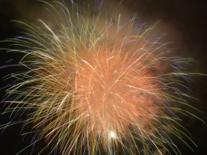 写真：あのう　光れ！しかけ花火2