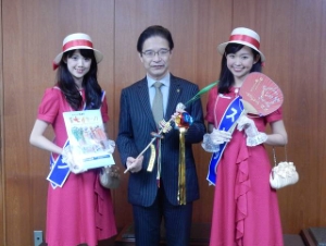 写真：一宮七夕まつり　ミス七夕・ミス織姫