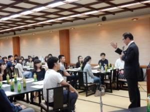 写真:津市職員組合青年部 新規採用者学習会