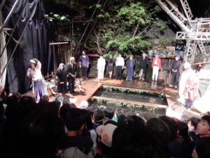 写真：野外劇「この世のような夢」2