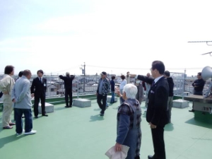 写真:相生会館外付け階段体験会2