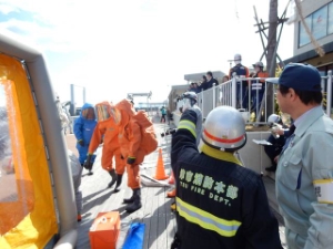 写真:平成27年度テロ対策(伊勢志摩サミット関連)訓練1