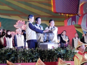 写真:ランタンフェスティバル点灯式2