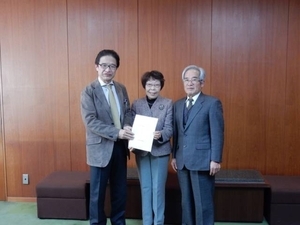 写真:河芸地区地域審議会役員 来訪