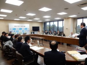 写真:津市子ども子育て会議委員委嘱式2