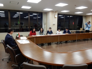 写真:県高校新聞コンクール 最優秀賞受賞報告2