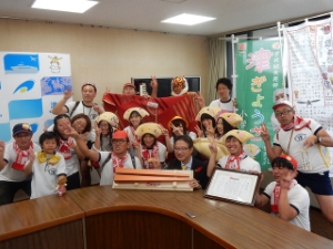 写真：「B‐1グランプリ in 十和田」津ぎょうさ小学校3位入賞報告2