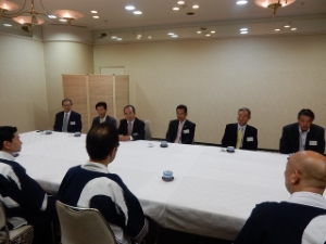 写真：北川豊昭甲良町長との懇談