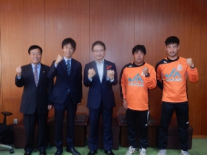 写真：社会人サッカーチーム「ヴィアティン三重」