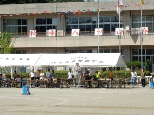 写真：八ツ山地区民合同運動会 挨拶