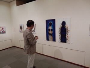 写真：天花寺又一郎さん絵画展