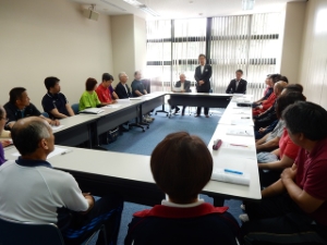 写真:第1回津市バレーボール協会会長杯小学生バレーボール大会代表者会議