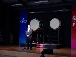 写真:美里龍神太鼓謝恩懇親会 挨拶