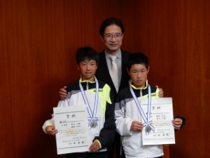 写真:全国小学生ソフトテニス大会準優勝報告