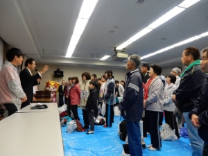 写真:龍王桜マラソン&ウォーキング大会開会式 挨拶