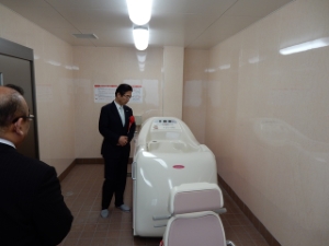 写真：介護付き有料老人ホーム「虹の夢 津」竣工式