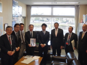 写真：中部国道協会提言活動2