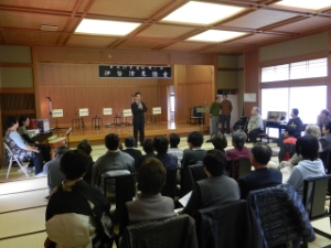 写真：伊勢津民謡会「新年初唄い会」挨拶