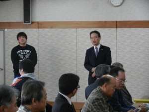 写真：一志ジュニアレスリング教室新年会 挨拶