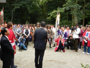 写真：津まつりオープニング 激励1