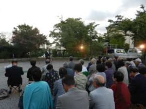 写真：観月会 挨拶