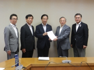 写真：三重県市長会による県政要望1