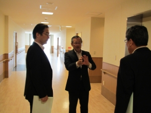 写真:特別養護老人ホーム「津の街」視察