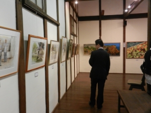 写真:第9回一洋会作品展 鑑賞