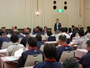 写真：津市スポーツ推進委員会総会 挨拶
