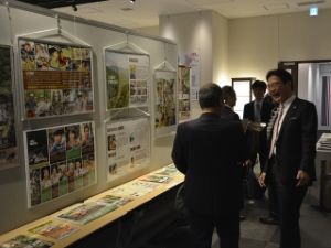 写真：三重テラスでのPRキャンペーン1