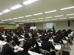 写真:平成26年度新規採用職員研修 講話「市民と市役所」