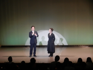 写真：三重アクターズ養成所2014発表会 挨拶