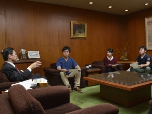 写真：MUSH（Mie University Students Helper）来訪