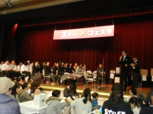 写真：第4回スイーつフェスタ 挨拶