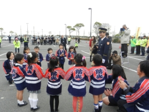 写真：平成25年度年末の交通安全県民運動及び年末年始特別警戒合同出発式2