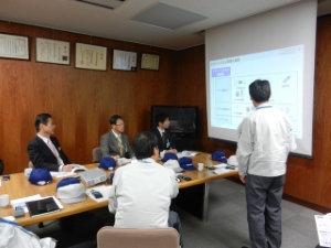 写真：パナソニック株式会社エコソリューションズ社 津工場視察1