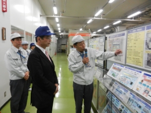 写真：パナソニック株式会社エコソリューションズ社 津工場視察2