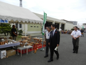 写真：第27回三重矯正展 見学