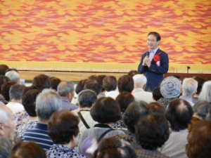 写真：地区敬老会 挨拶1