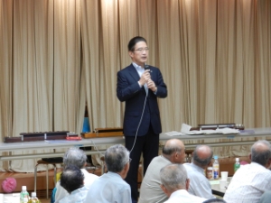 写真：地区敬老会 挨拶6