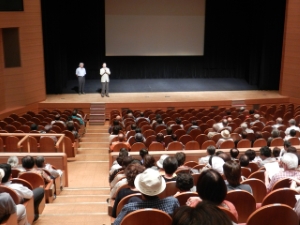 写真：「懐かしのキネマ」 挨拶