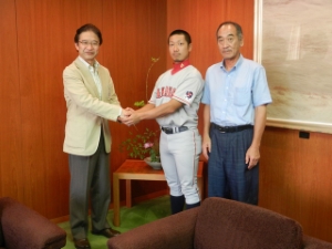 写真：三重高虎ベースボールクラブ 選手来訪