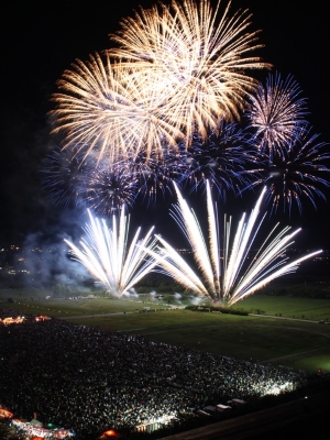 写真:サマーフェスタ イン ひさい 花火大会