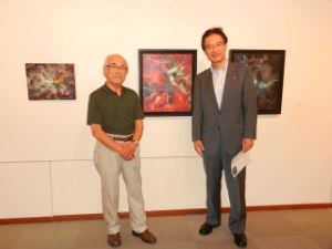 写真:新晴明さん個展 鑑賞