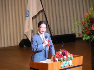 写真：公益社団法人 津青年会議所創立60周年記念式典 祝辞