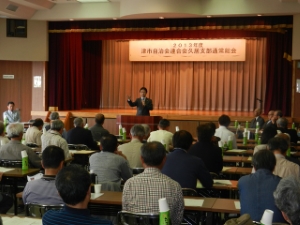写真：津市自治会連合会久居支部通常総会 挨拶