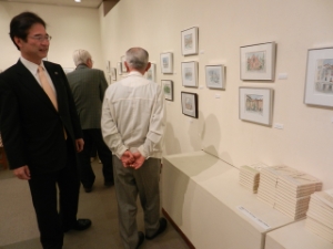 写真:岡正基遺作スケッチ展 鑑賞