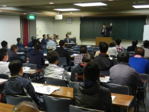 写真:2013年度津市ソフトボール協会総会 挨拶