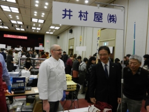 写真：第3回スイーつフェスタ激励2